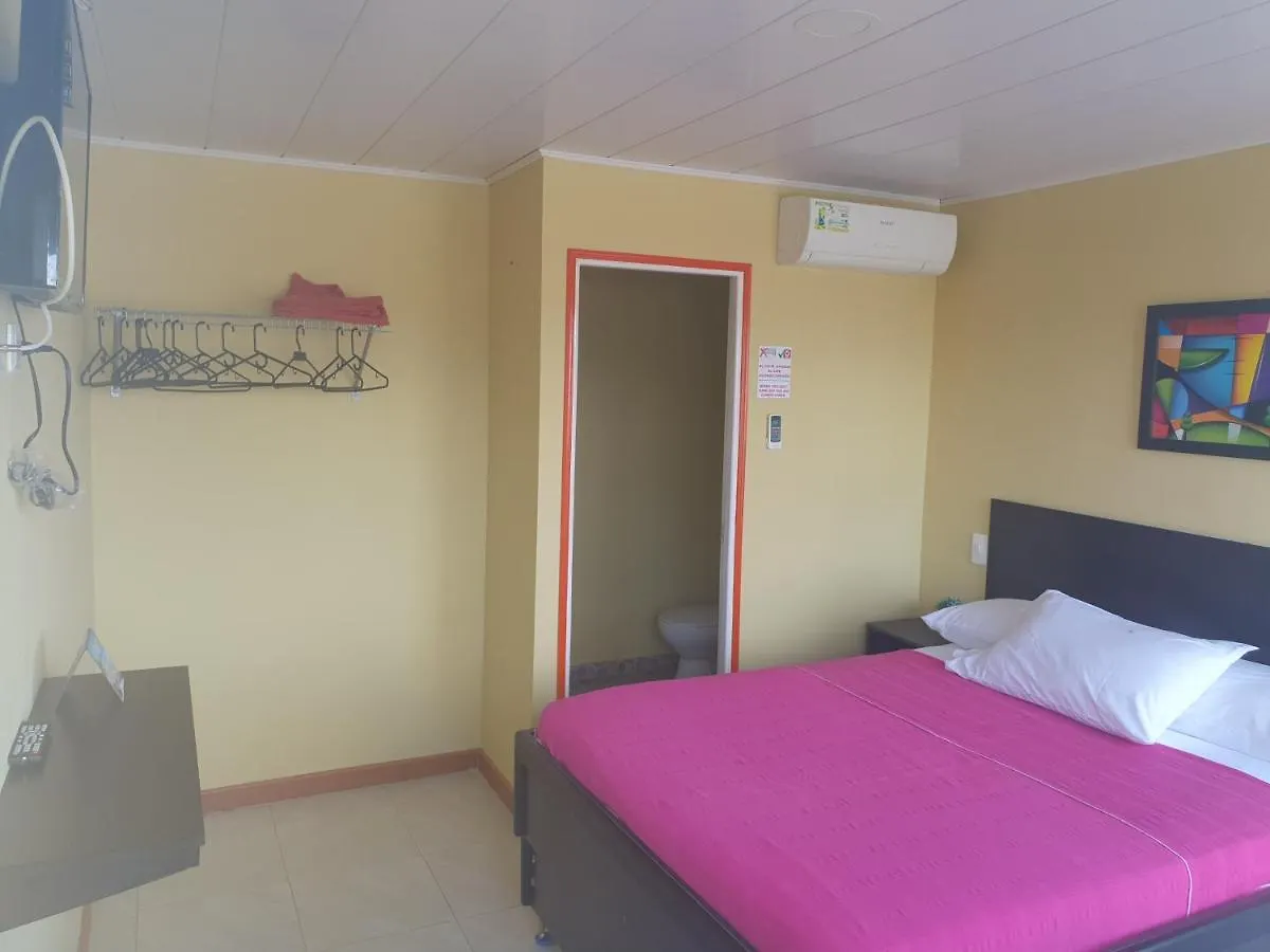Victoria'S Gennie Bay Village Hostal San Andres  Guest house San Andres (San Andres and Providencia Islands)